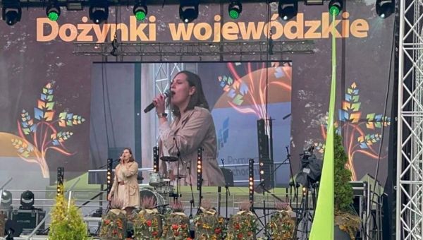 E.ART | NASZA WOKALISTKA z NAGRODĄ SPECJALNĄ!