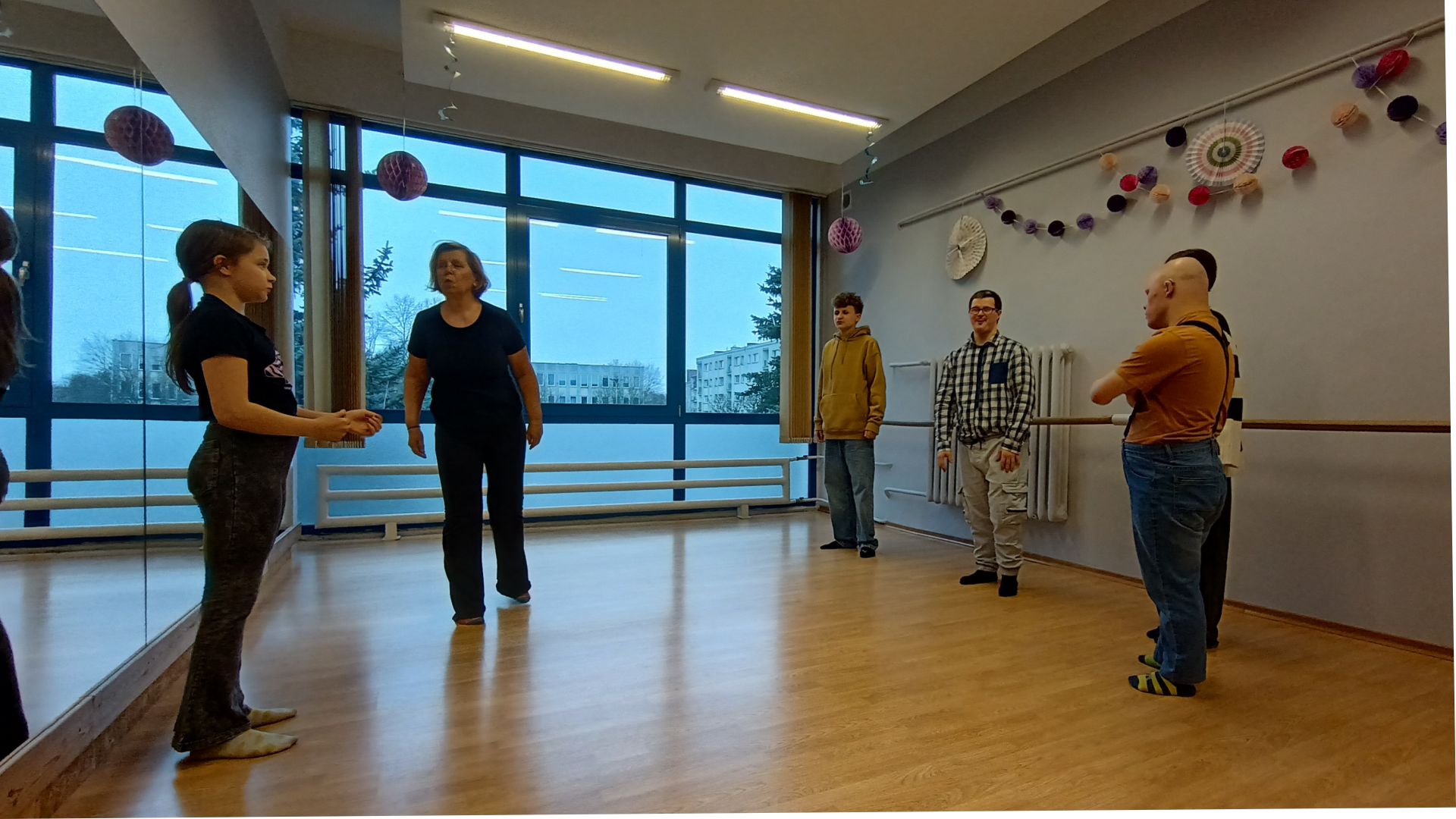 E.ART | „TEATR TO ŚWIĄTYNIA SZTUKI”