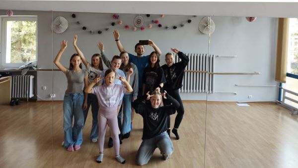 GRUPA TEATRALNA PIERWSZA PRÓBA ZACZYNA DZIAŁAĆ!
